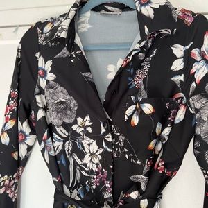 🇮🇹Hope Collection Made in Italy 🇮🇹shirt floral dress with belt